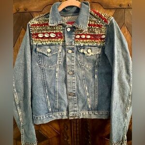 Vintage Le Jealous Jeans Women’s Denim Jacket Size S Distressed Shells Beadwork